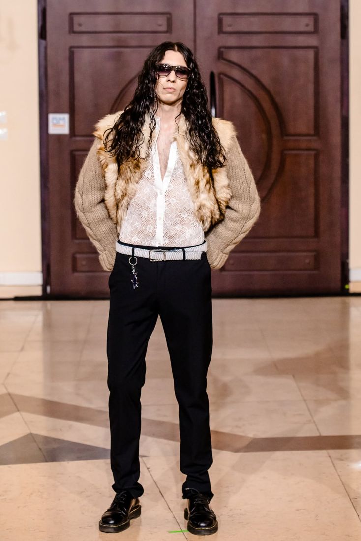 Look 13: Fur-trimmed knit cardigan, lace shirt, black trousers